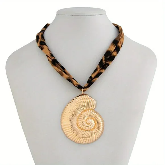 Large Gold Sea Shell Pendant Necklace w/Leopard Fabric Tie Bold & Beachy Style - Picture 5 of 7
